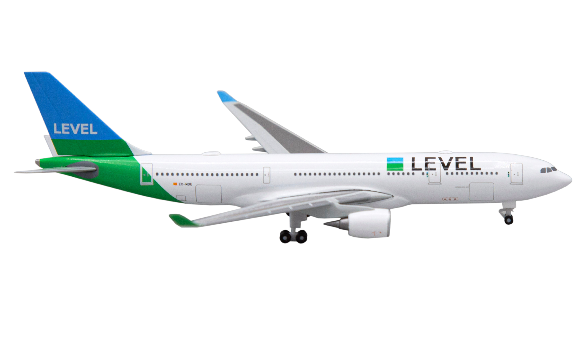 Level Airbus A330-200 EC-MOU Model